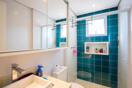 Apartamento à venda com 78m², 2 quartos e 2 vagasBanheiro social