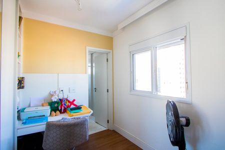 Apartamento à venda com 78m², 2 quartos e 2 vagasQuarto 2