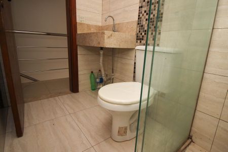 Casa para alugar com 107m², 3 quartos e 1 vagaBanheiro Social