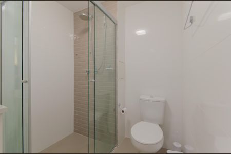 Banheiro de kitnet/studio para alugar com 1 quarto, 21m² em Alto do Ipiranga, São Paulo