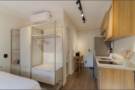 Studio para alugar com 21m², 1 quarto e sem vaga Studio para alugar com 21m², 1 quarto e sem vagaSala/Quarto
