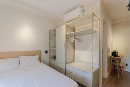 Studio para alugar com 21m², 1 quarto e sem vaga Studio para alugar com 21m², 1 quarto e sem vagaSala/Quarto