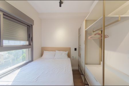 Studio para alugar com 21m², 1 quarto e sem vaga Studio para alugar com 21m², 1 quarto e sem vagaSala/Quarto