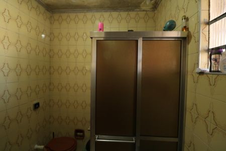 Casa à venda com 200m², 2 quartos e 2 vagasBanheiro