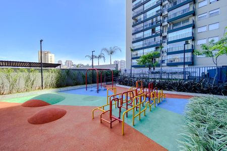 Studio à venda com 50m², 1 quarto e 1 vaga Studio à venda com 50m², 1 quarto e 1 vagaÁrea comum - Playground