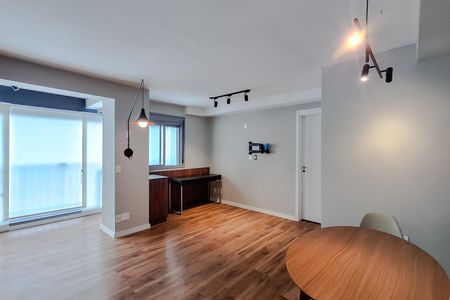 Apartamento à venda com 50m², 1 quarto e 1 vaga Apartamento à venda com 50m², 1 quarto e 1 vagaSala