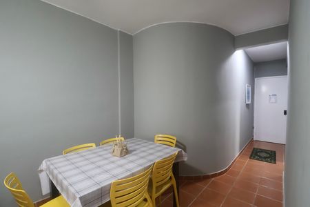 Apartamento para alugar com 65m², 2 quartos e 1 vaga Apartamento para alugar com 65m², 2 quartos e 1 vagaSala