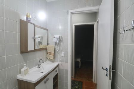 Apartamento para alugar com 65m², 2 quartos e 1 vaga Apartamento para alugar com 65m², 2 quartos e 1 vagaBanheiro Social