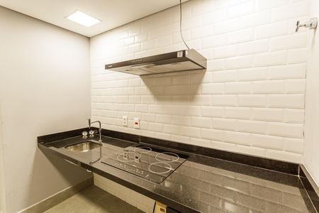 Studio à venda com 26m², 1 quarto e sem vagaÁrea comum - Salão de festas