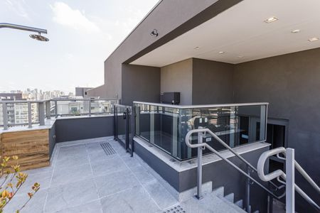 Studio à venda com 26m², 1 quarto e sem vagaÁrea comum - Piscina