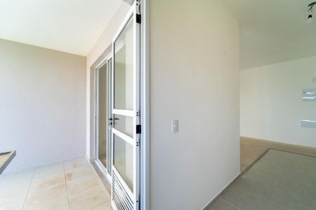 Apartamento à venda com 67m², 2 quartos e 2 vagasVaranda