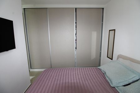 Apartamento para alugar com 63m², 2 quartos e 1 vagaSuíte