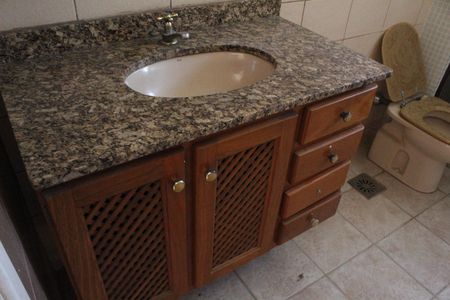 Apartamento à venda com 350m², 4 quartos e 2 vagasBanheiro da Suíte
