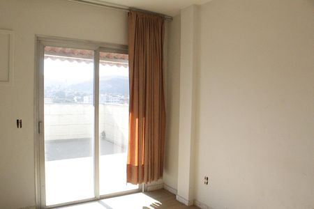 Apartamento à venda com 350m², 4 quartos e 2 vagasQuarto 4