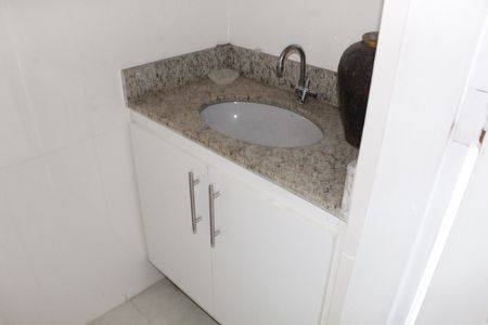 Apartamento à venda com 350m², 4 quartos e 2 vagasBanheiro de serviço