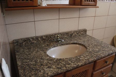 Apartamento à venda com 350m², 4 quartos e 2 vagasBanheiro da Suíte
