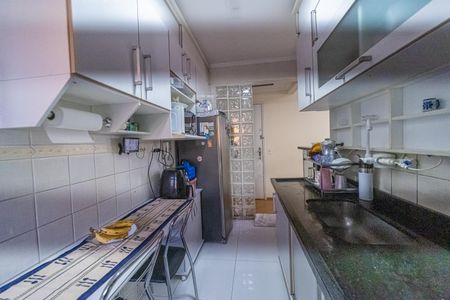 Apartamento à venda com 70m², 3 quartos e 2 vagasCozinha