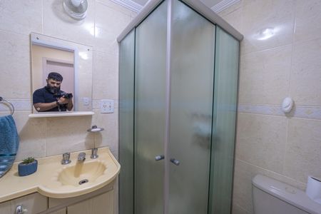 Apartamento à venda com 70m², 3 quartos e 2 vagasBanheiro