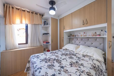 Apartamento à venda com 70m², 3 quartos e 2 vagasQuarto 2