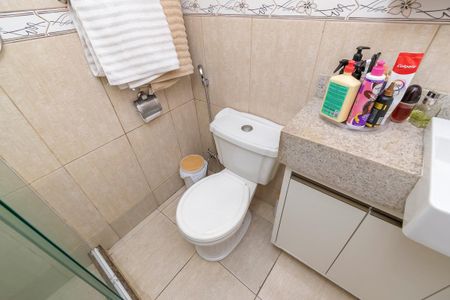 Casa à venda com 130m², 2 quartos e 1 vaga Casa à venda com 130m², 2 quartos e 1 vagaBanheiro
