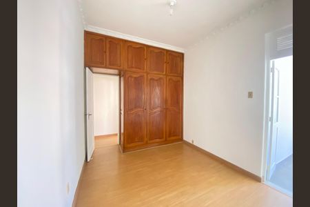 Apartamento à venda com 101m², 3 quartos e sem vaga