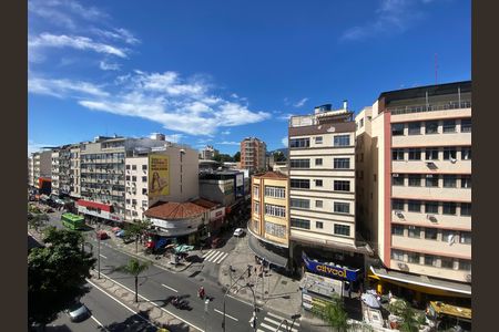 Apartamento à venda com 101m², 3 quartos e sem vaga