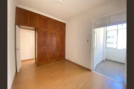 Apartamento à venda com 101m², 3 quartos e sem vaga