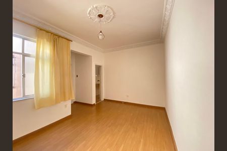 Apartamento à venda com 101m², 3 quartos e sem vaga