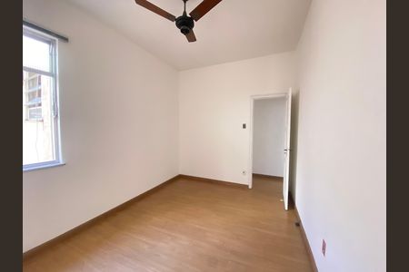 Apartamento à venda com 101m², 3 quartos e sem vaga