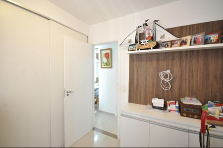Apartamento à venda com 55m², 2 quartos e 1 vagaQuarto 2