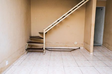 Casa para alugar com 90m², 2 quartos e 1 vagaSala