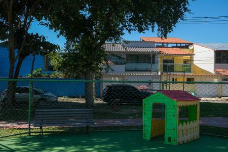 Casa para alugar com 90m², 2 quartos e 1 vagaÁrea comum - Playground