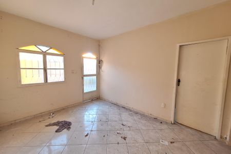 Sala de casa para alugar com 1 quarto, 120m² em Taquara, Duque de Caxias