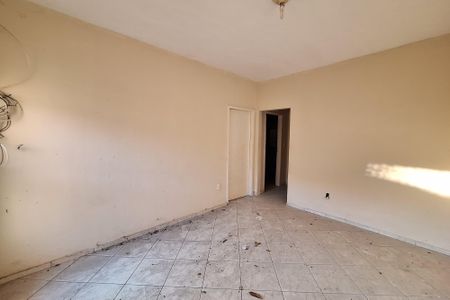 Sala de casa para alugar com 1 quarto, 120m² em Taquara, Duque de Caxias