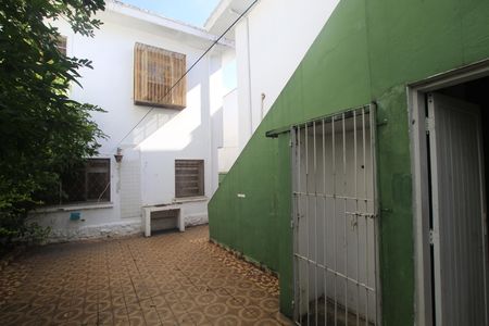 Casa à venda com 220m², 5 quartos e 4 vagasÁrea externa