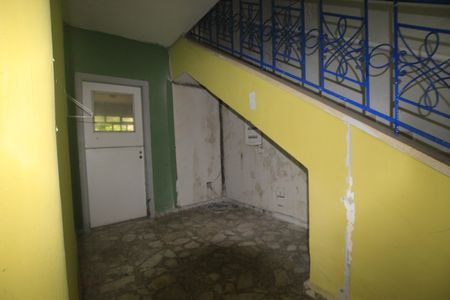 Casa à venda com 220m², 5 quartos e 4 vagasCorredor