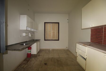 Cozinha de casa à venda com 5 quartos, 220m² em Vila Monumento, São Paulo