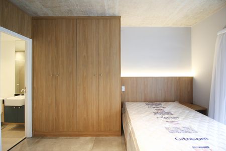 Studio para alugar com 25m², 1 quarto e sem vaga Studio para alugar com 25m², 1 quarto e sem vagaSuíte