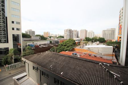 Studio para alugar com 25m², 1 quarto e sem vaga Studio para alugar com 25m², 1 quarto e sem vagaVista
