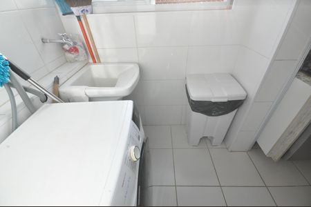 Apartamento à venda com 63m², 2 quartos e 1 vagaÁrea de Serviço