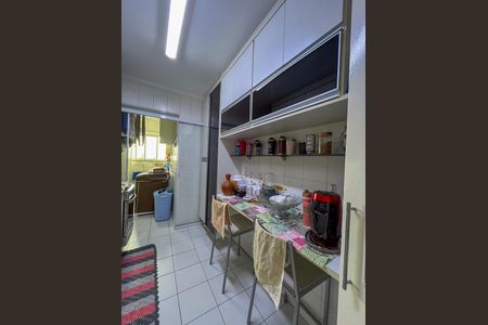 Apartamento à venda com 76m², 3 quartos e 2 vagas Apartamento à venda com 76m², 3 quartos e 2 vagasCozinha