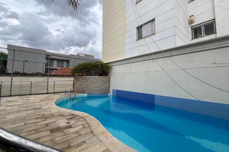 Apartamento à venda com 76m², 3 quartos e 2 vagas Apartamento à venda com 76m², 3 quartos e 2 vagasPiscina
