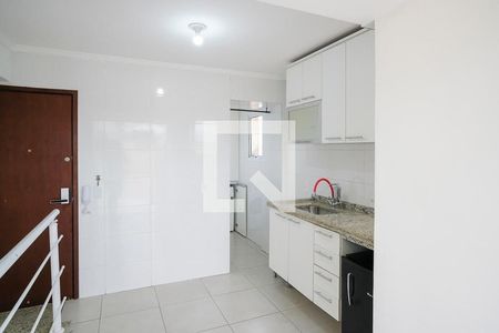 Apartamento para alugar com 96m², 2 quartos e 2 vagasCozinha
