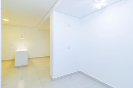 Casa para alugar com 27m², 1 quarto e sem vagaSala/Quarto