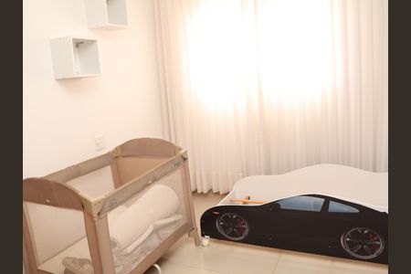 Apartamento para alugar com 121m², 3 quartos e 2 vagassuíte 1
