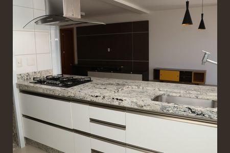 Apartamento para alugar com 121m², 3 quartos e 2 vagasCozinha