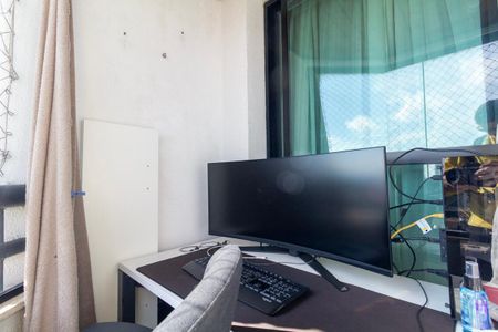 Apartamento para alugar com 55m², 2 quartos e 1 vaga Apartamento para alugar com 55m², 2 quartos e 1 vagaVaranda