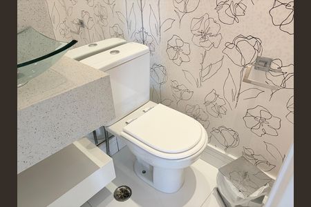 Apartamento à venda com 180m², 4 quartos e 3 vagasLavabo