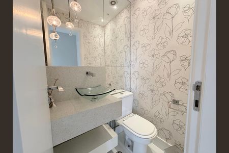 Apartamento à venda com 180m², 4 quartos e 3 vagasLavabo