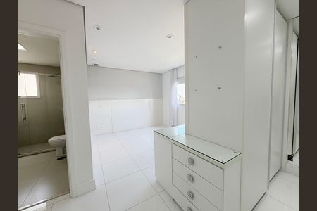 Apartamento à venda com 180m², 4 quartos e 3 vagasSuíte 1